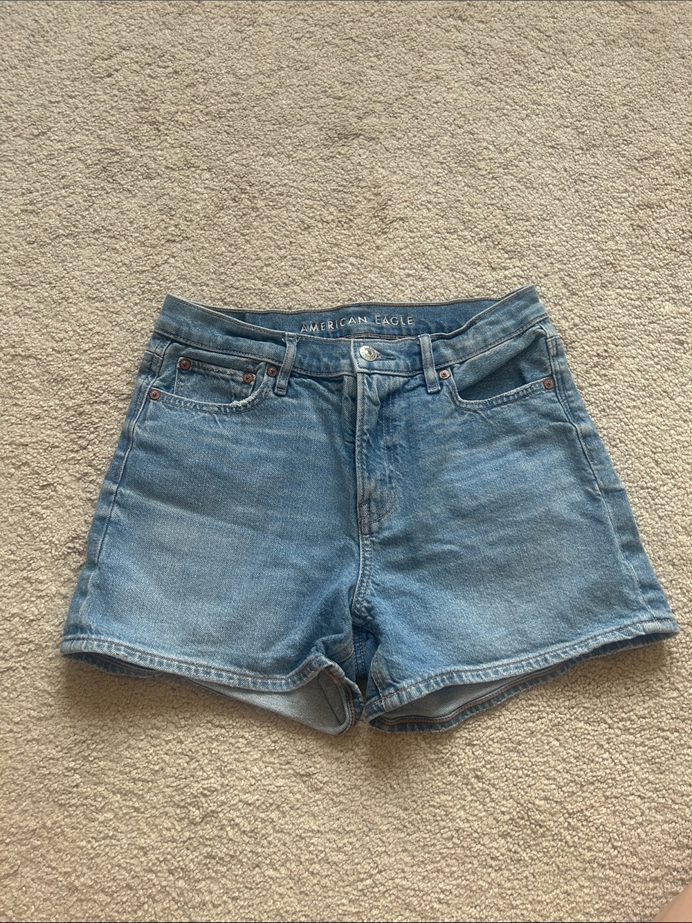 American Eagle Outfitters Women's Light Wash Denim Shorts